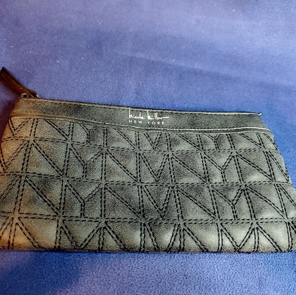 Wallet - Picture 2 of 3